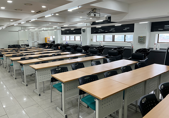 오산대학교 준오헤어시그니처과 헤어실습실